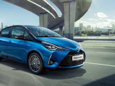 Några vanliga frågor om elhybrid besvaras av Toyota