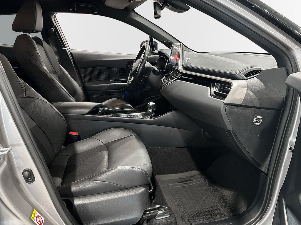 Toyota C-HR Hybrid 1.8 ELHYBRID X EDITION SKINN JBL TEKNIKPAKET Drag