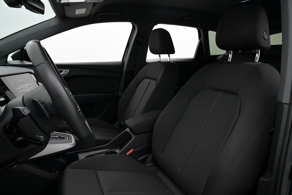 Audi Q4 40 e-tron Proline Drag Assistans+ Komfort V-hjul