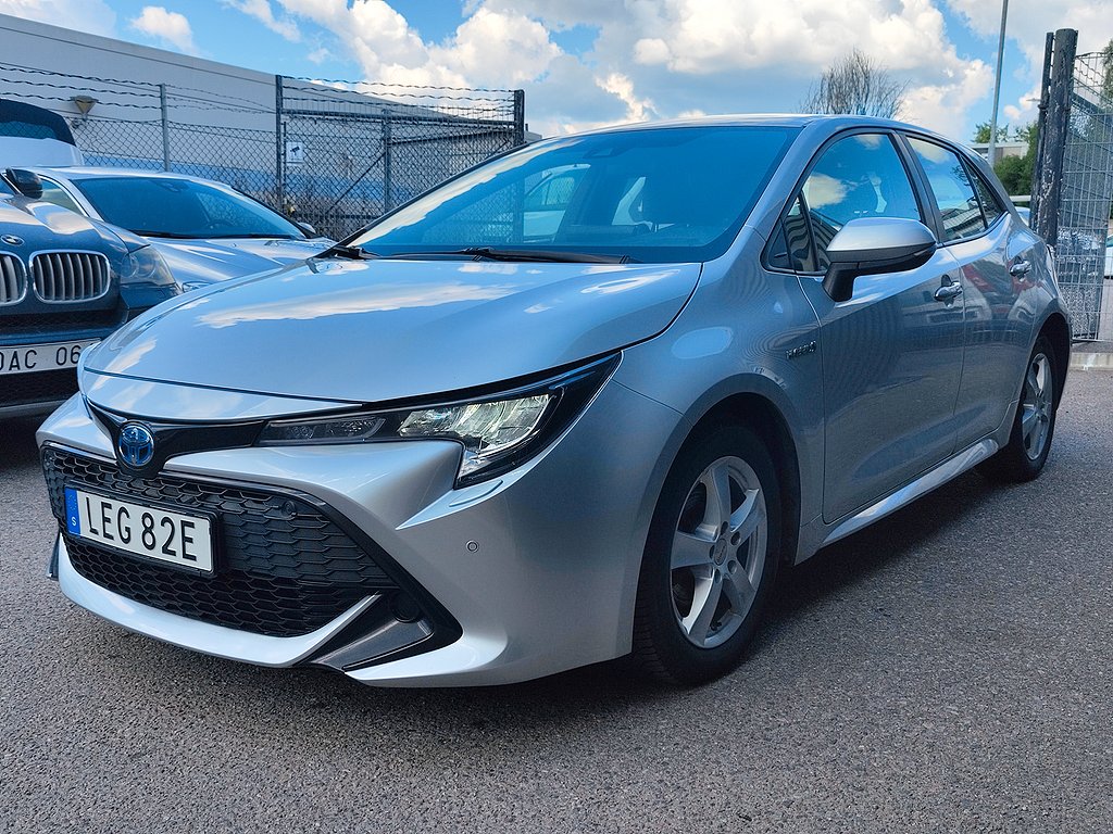 Toyota Corolla 1.8 Hybrid e-CVT Euro 6 122hk Backkamera