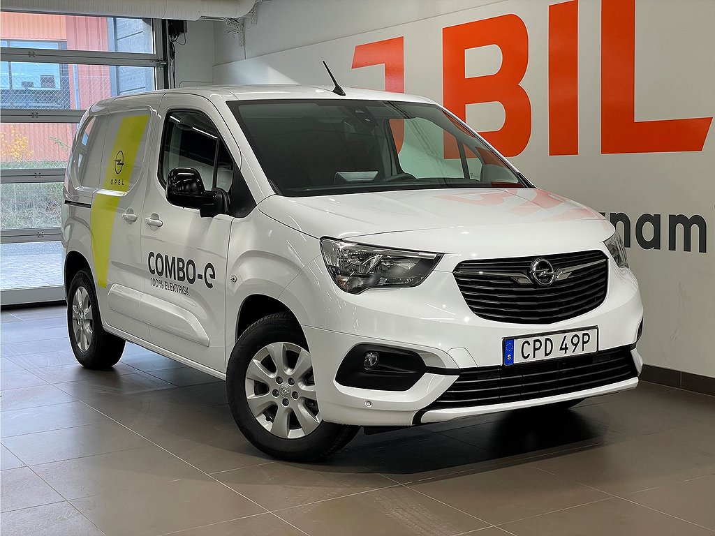 Opel COMBO-E Premium 136hk Aut L1 – OMGÅENDE LEVERANS!