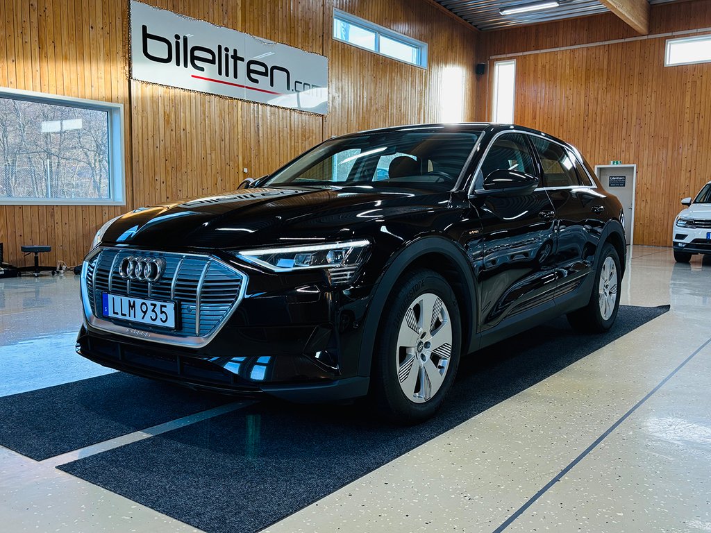 Audi E-Tron 50 quattro GPS Cockpit Bakkamera P-värmare 313HK