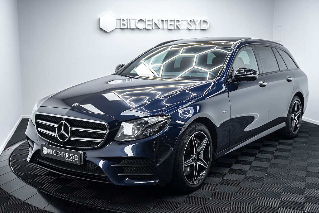 Mercedes-Benz E 300 de PLUG-IN |9G-Tronic|AMG Line|Pano|306hk|