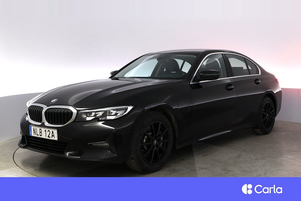 BMW 330e Sedan Sportline Navi Värmare Kamera VHjul