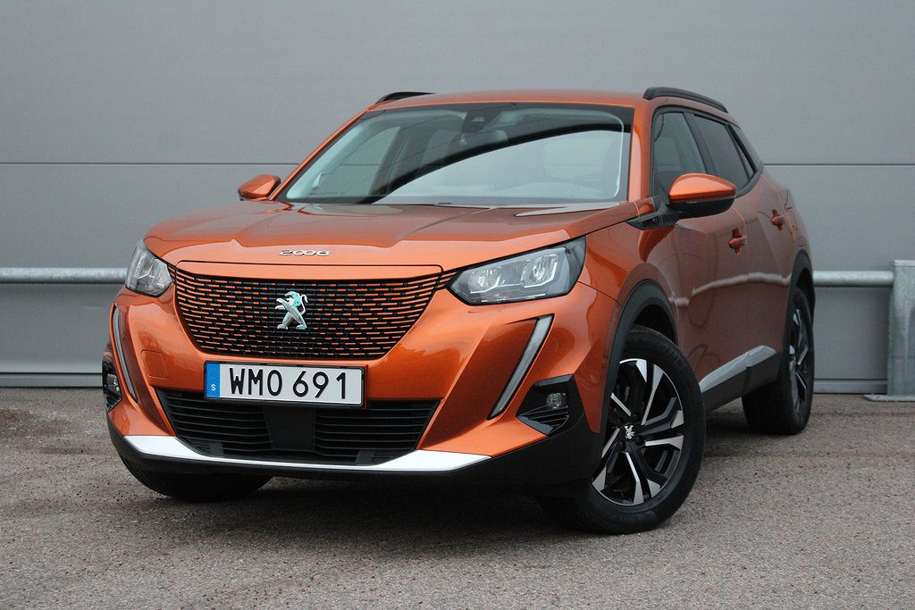 Peugeot 2008 Allure Led Backkamera 17″ Fälg Moms