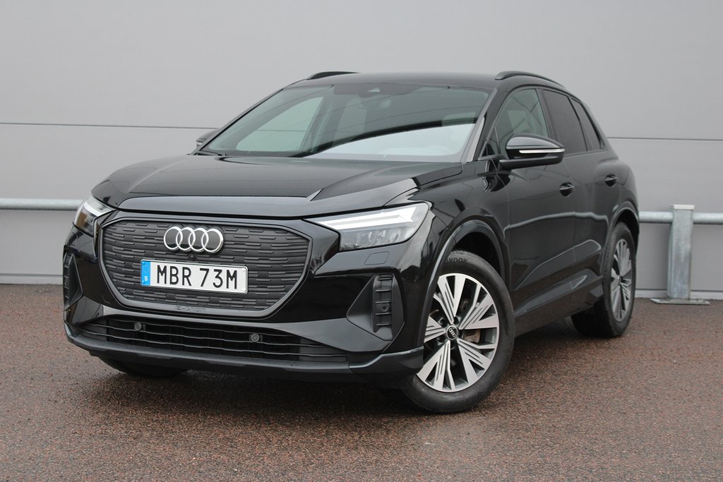 Audi Q4 40 e-tron Proline Advanced Svart Optik Moms