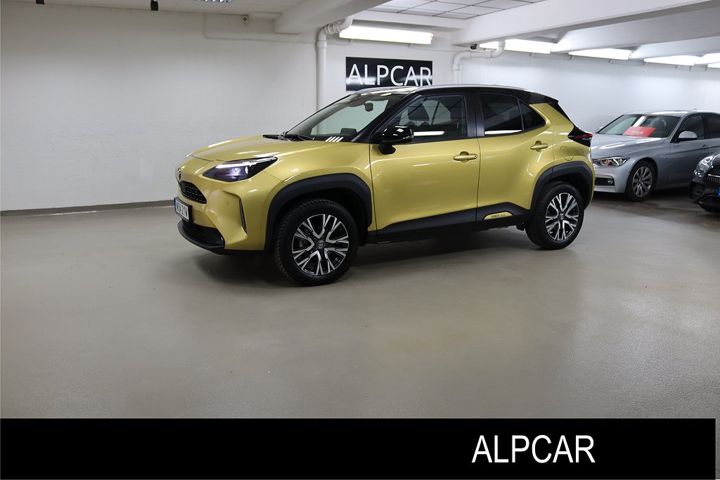 Toyota Yaris Cross HSD STYLE EDITION BITONE KEYLESS 2700MIL