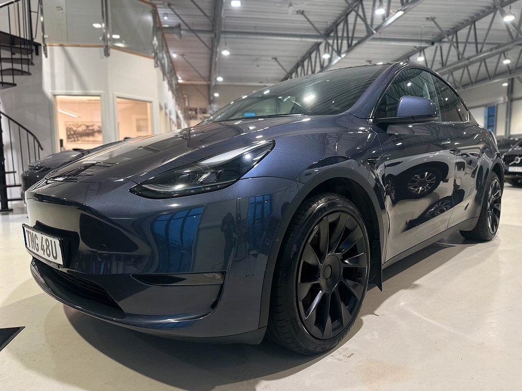 Tesla Model Y Long Range AWD
