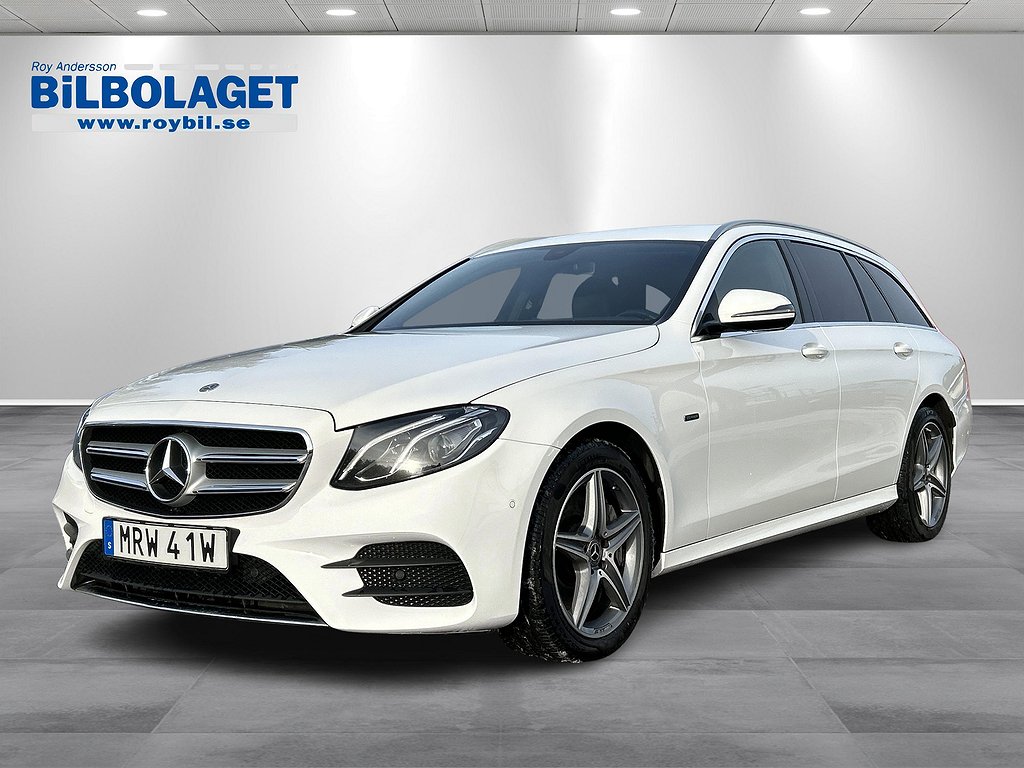 Mercedes-Benz E 300 de AMG Line | Dragkrok | Värmare