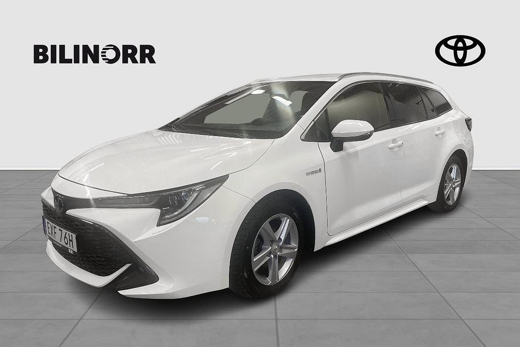 Toyota Corolla Touring Sports Hybrid 1,8 Style | Vinterhjul | Dragkrok