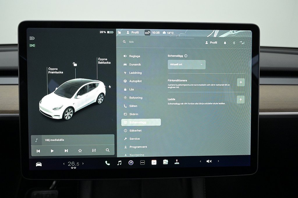 Tesla Model Y Long Range AWD Autopilot Pano V-Hjul 4,99