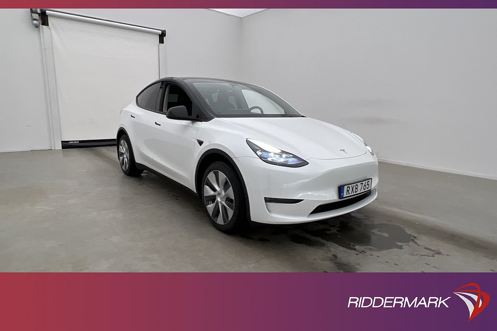 Tesla Model Y Long Range AWD Autopilot Dragkrok Svensksåld