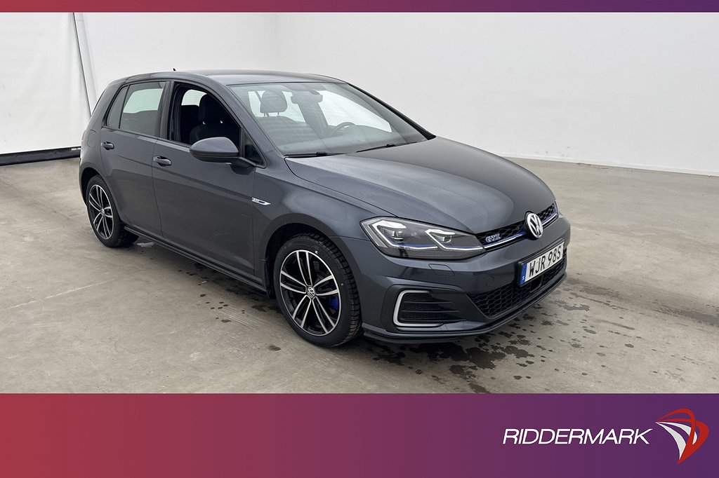 Volkswagen Golf GTE 204hk Cockpit P-Värm Kamera Drag CarPlay