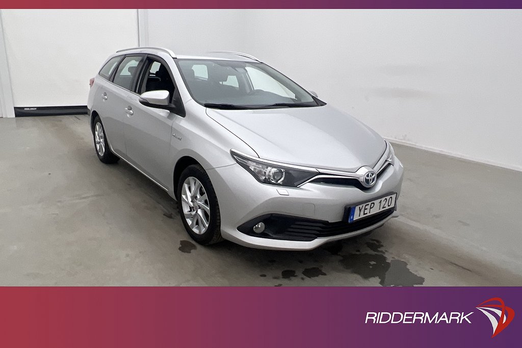 Toyota Auris TS Hybrid e-CVT M&K-Värm 360kr Årsskatt B-Kam