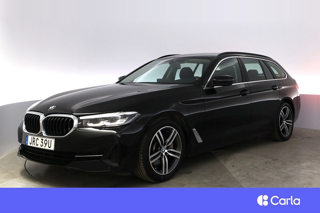 BMW 530e xDrive Touring Drag Kamera Cockpit V-hjul