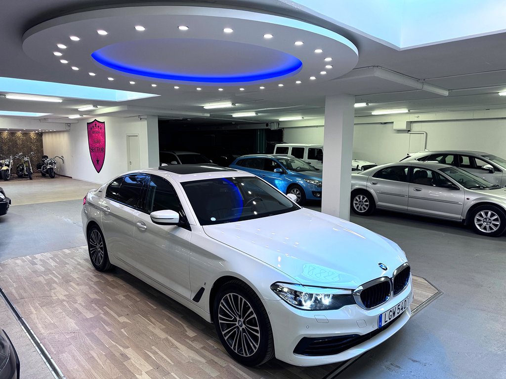 BMW 530e iPerformance Sport line Euro 6 se utrustning