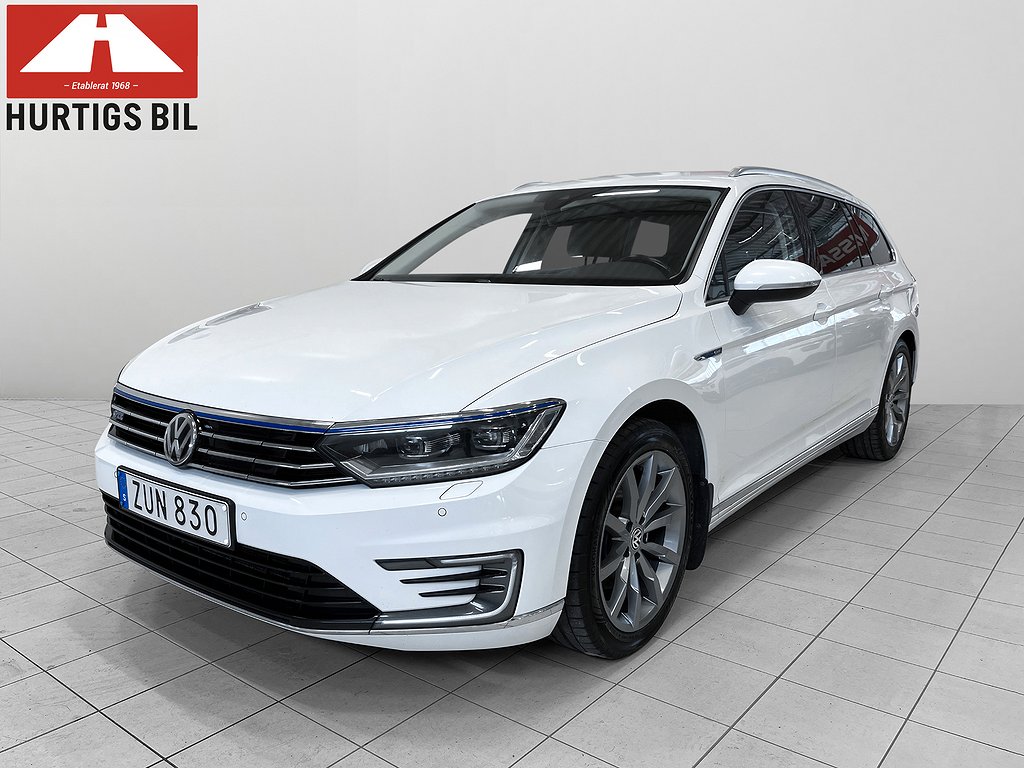 Volkswagen Passat Variant GTE 1.4 TSI ACT GTE – Drag Cockpit