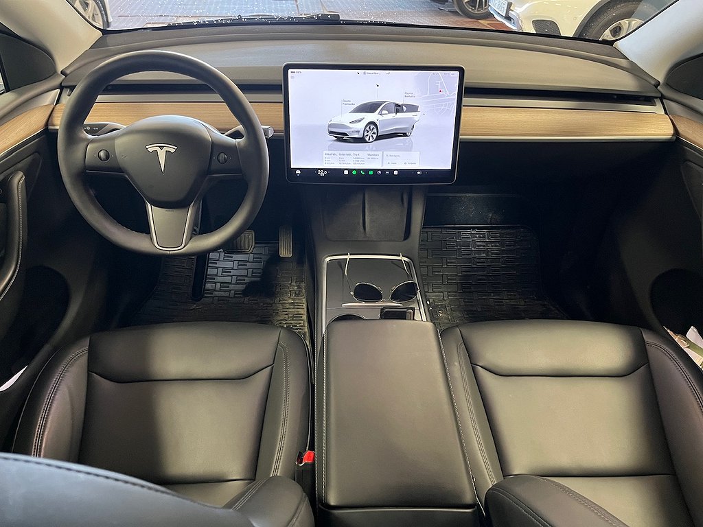 Tesla Model Y Long Range AWD Panorama Autopilot