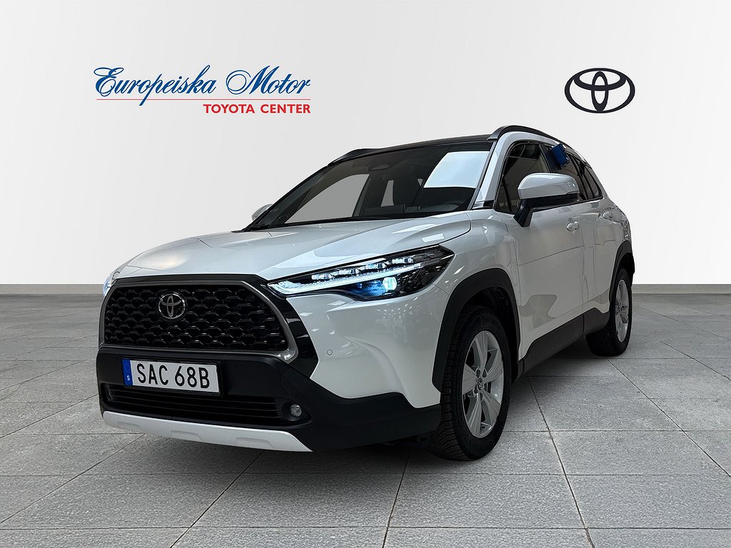 Toyota Corolla Cross 2.0 HSD AWD Executive/Skinn/Pano/V-Hjul