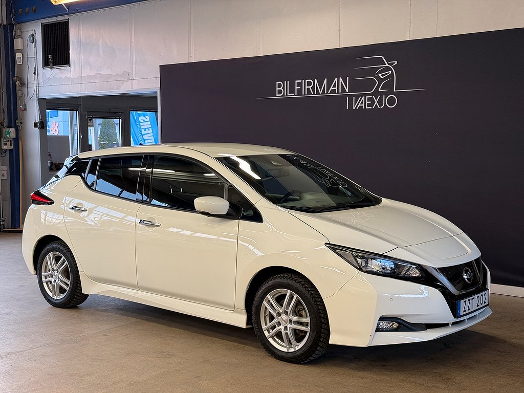 Nissan Leaf N-CONNECTA 40kwh *MOMS*