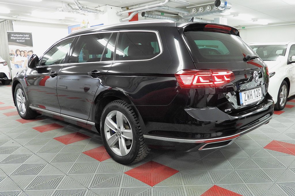 Volkswagen Passat 1.4 TSI GTE Cockpit SoV Hjul Värme Drag