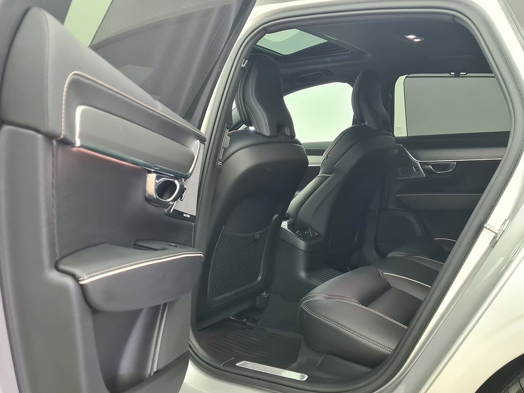 Volvo S90 Recharge T8 AWD R-Design B&W | 360 | Taklucka Drag
