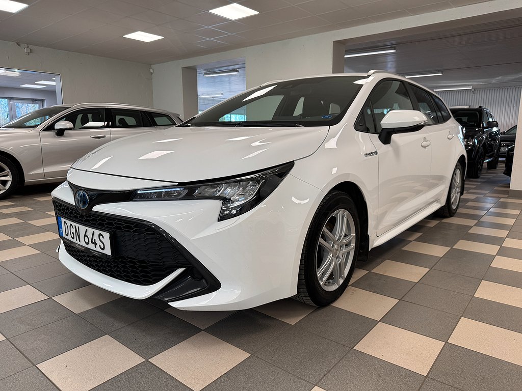 Toyota Corolla Touring Sports Hybrid Bränslev. B-kamera Active