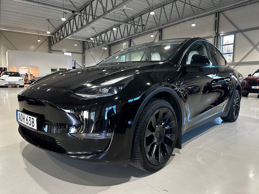 Tesla Model Y Long Range AWD