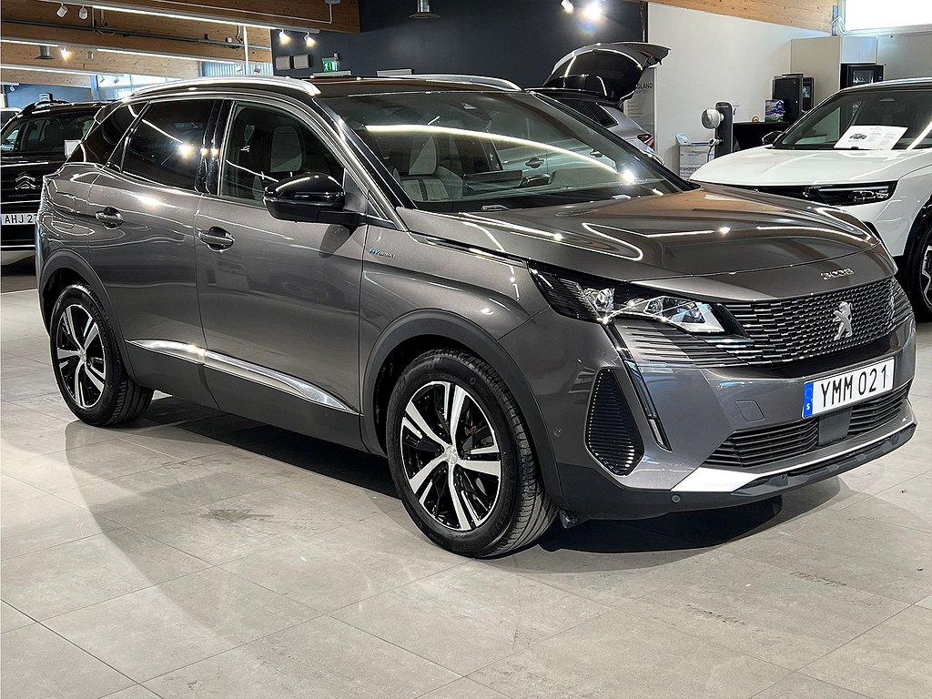 Peugeot 3008 GT Hybrid4 300hk Aut 4WD – PANO, NAVI, CARPLAY