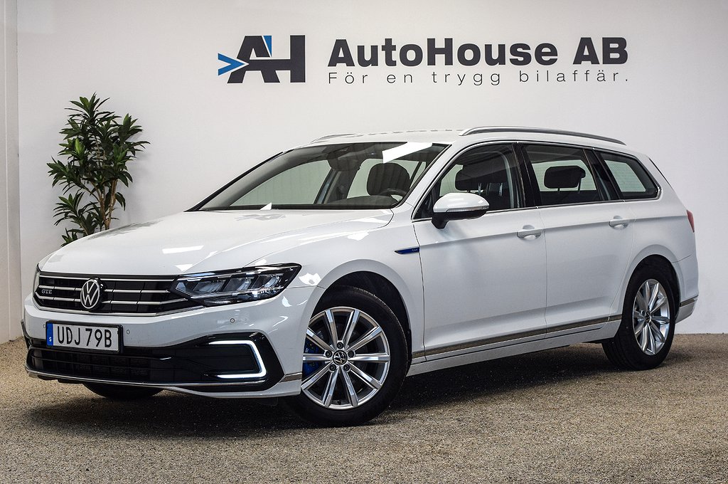 Volkswagen Passat Sportscombi GTE 1.4 TSI Värmare Drag GPS