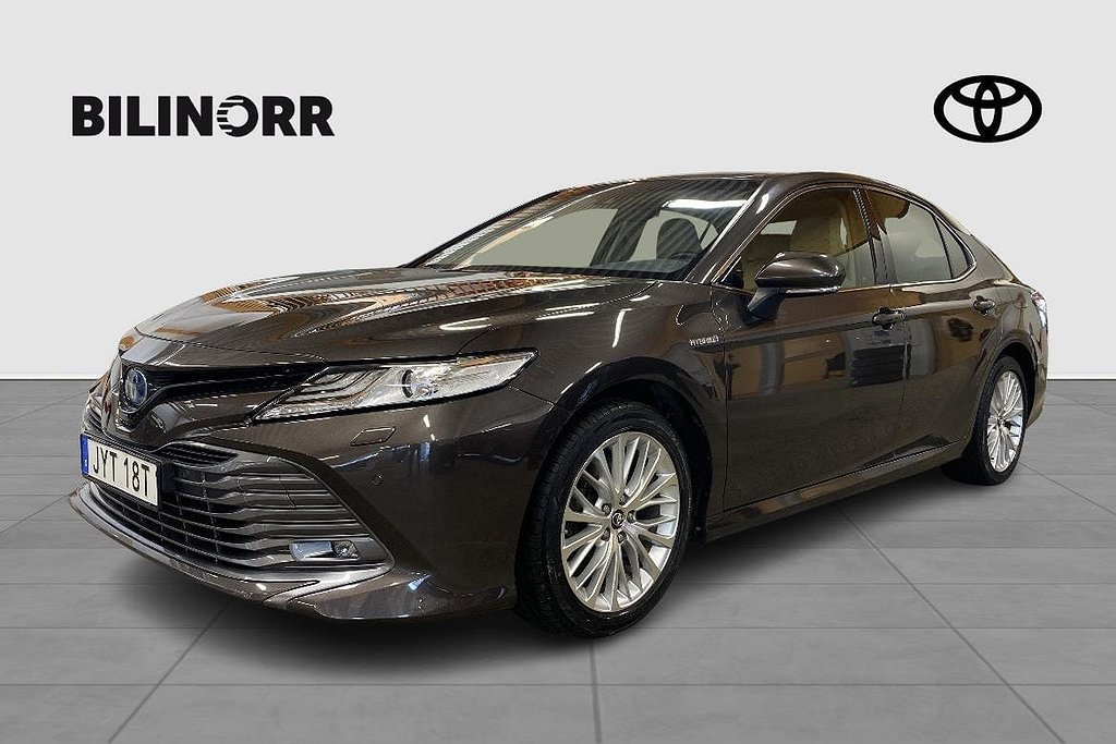 Toyota Camry Hybrid 2,5 Executive | Vinterhjul | Motorvärmare