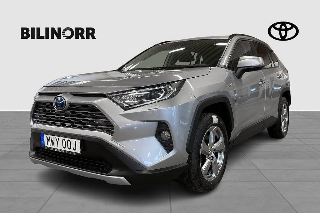 Toyota RAV4 Hybrid AWD-i 2,5 Executive | Vinterhjul | Motorvärmare