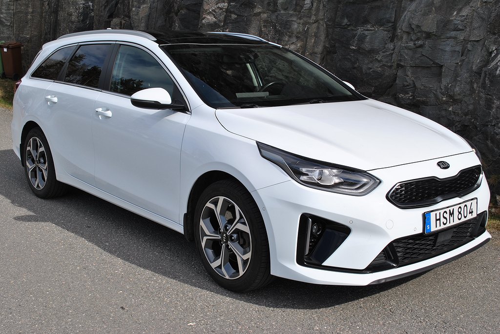 Kia CEED SW Plug-in Hybrid ADVANCED PLUS 2/ Skinn /Panorama