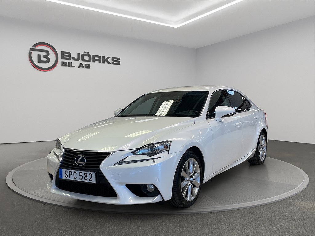 Lexus IS 300h 2.5 CVT Hybrid Executive 223hk 2.95% Ränta