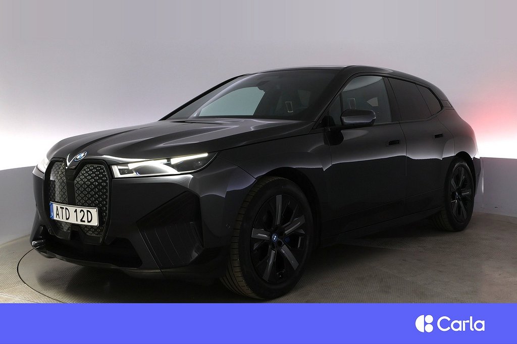 BMW iX xDrive40 Sport Pano DAP Laser 360 HK Drag V-Hjul
