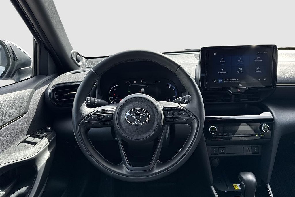 Toyota Yaris Cross Hybrid AWD-i 1,5 Adventure JBL Pluspaket Dragkrok
