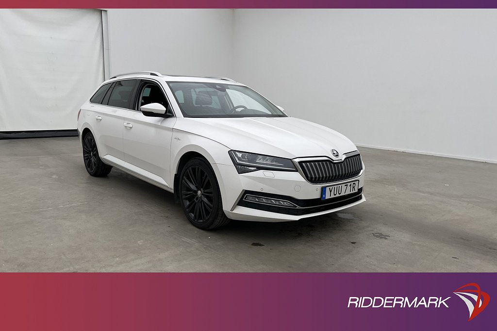 Skoda Superb iV Plug-in 218hk Business L&K Pano Cockpit Drag