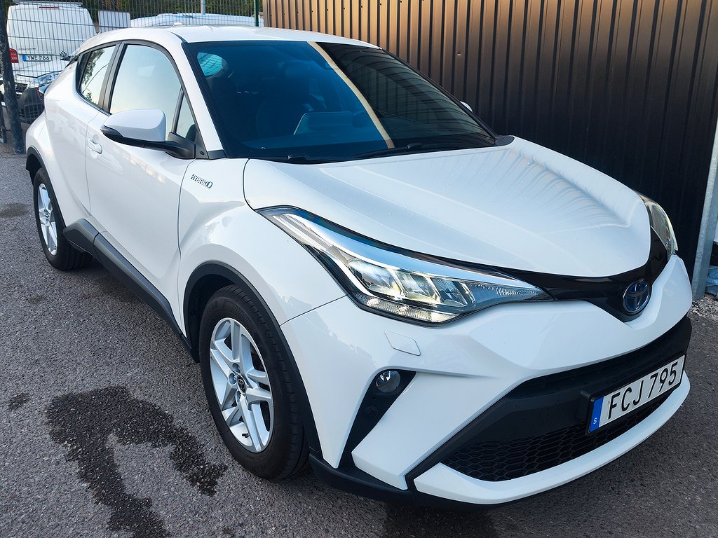 Toyota C-HR 1.8 Hybrid CVT Backkamera / Euro 6 / Nybes