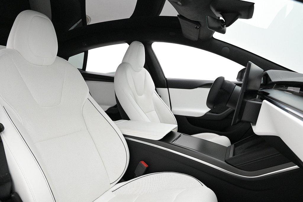 Tesla Model S Plaid EAP Uppgr.AP 21″ Yoke Pano