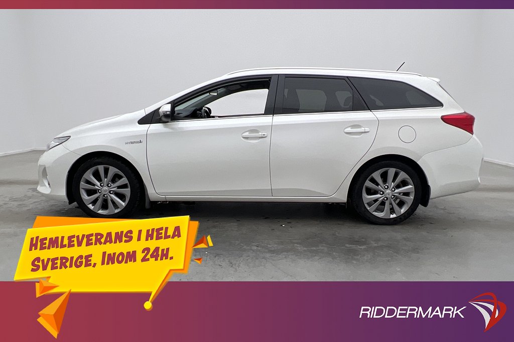 Toyota Auris TS Hybrid e-CVT 136hk Motorvärmare Backkamera