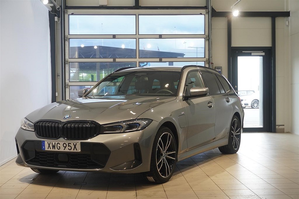 BMW 330e 3,95% ränta xDrive M-Sport Drag DAP Backkamera Innovation