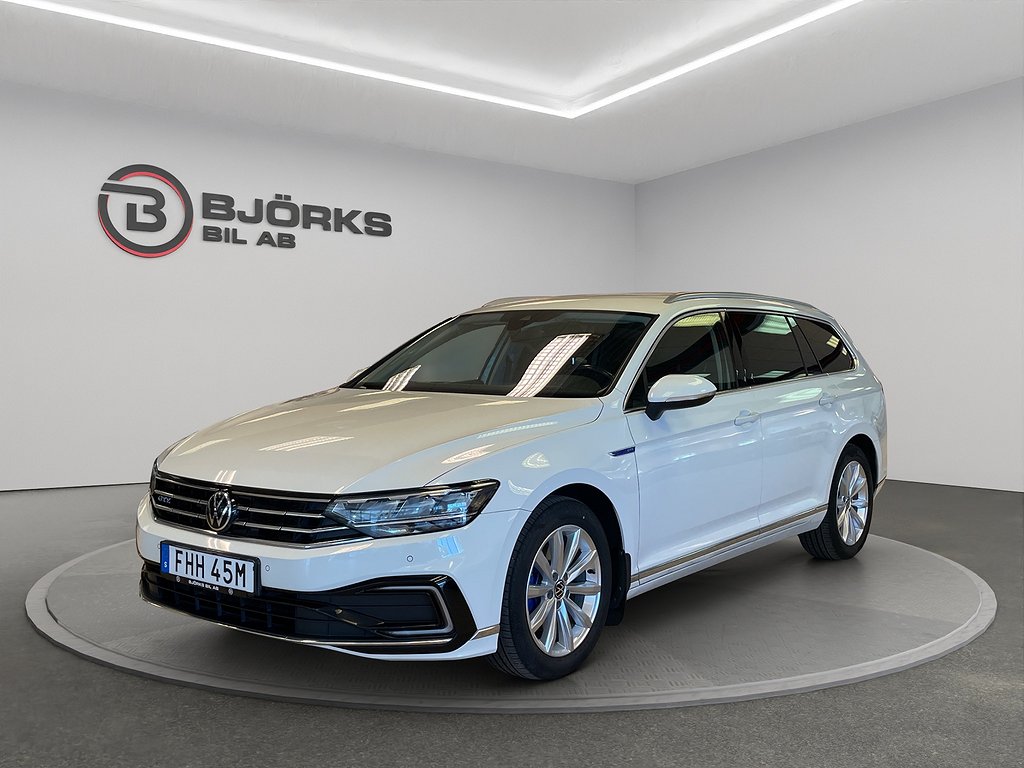 Volkswagen Passat Sportscombi GTE 1.4 TSI GPS 218hk Se Spec