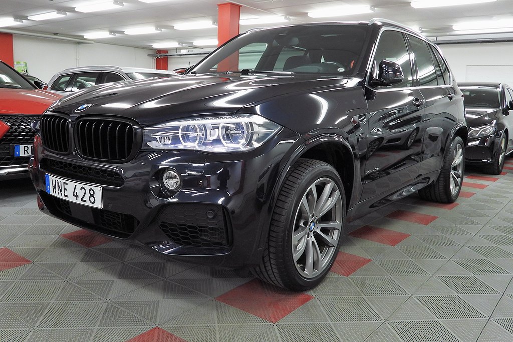 BMW X5 xDrive40e Steptronic M Sport Panorama 360° kamera HUD