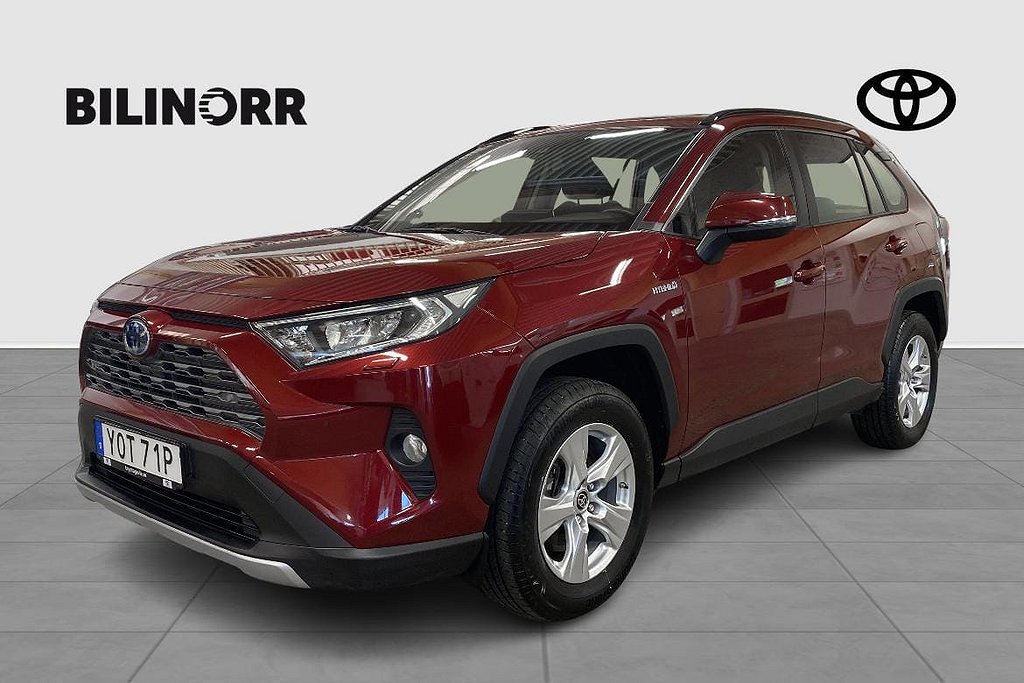 Toyota RAV4 Hybrid AWD-i 2,5 Active Komfortpaket Dragkrok Vinterhjul