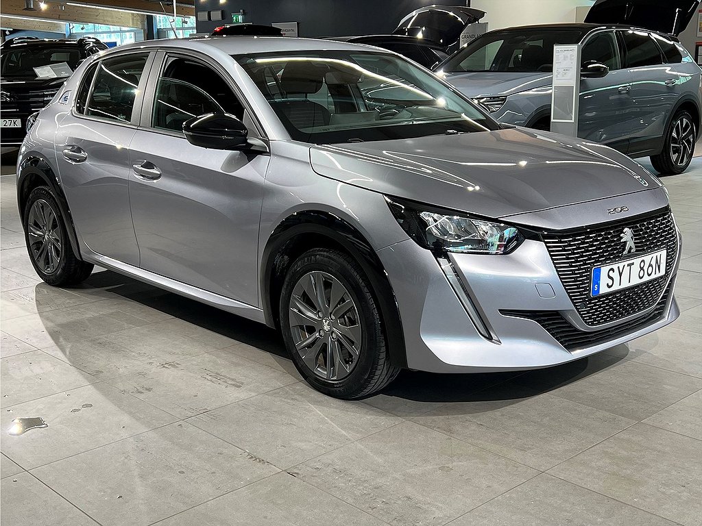 Peugeot E-208 Active Pack 50kWh 136hk Aut – P-SENSORER, CARPLAY