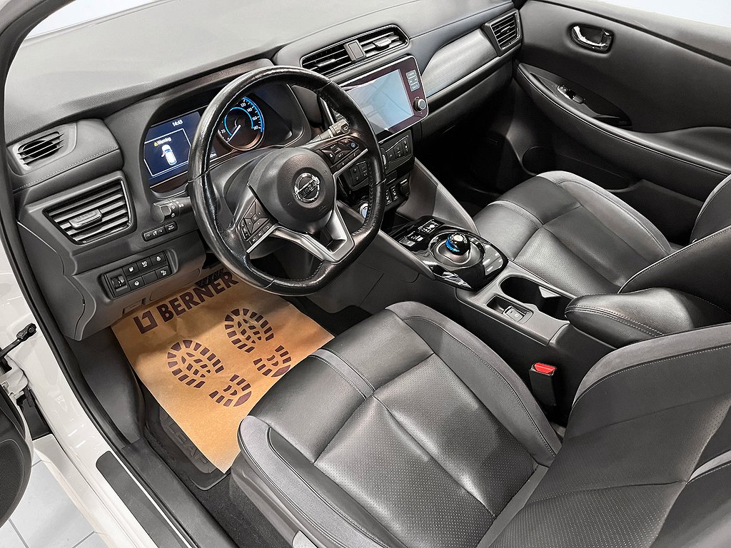 Nissan Leaf 62Kw/Tekna/V-hjul/
