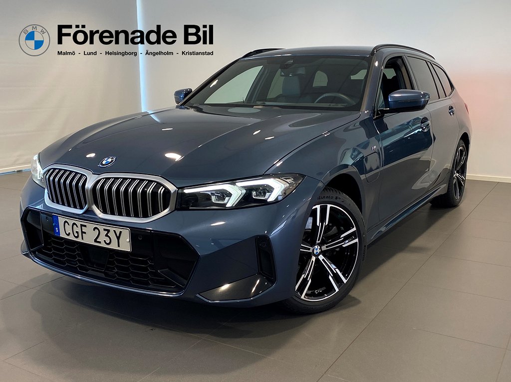 BMW 330e xDrive Touring M-Sport Rattvärme Farth Drag