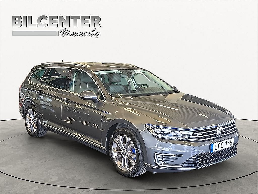 Volkswagen Passat 1.4 Plug-in-Hybrid Sportscombi (218hk)