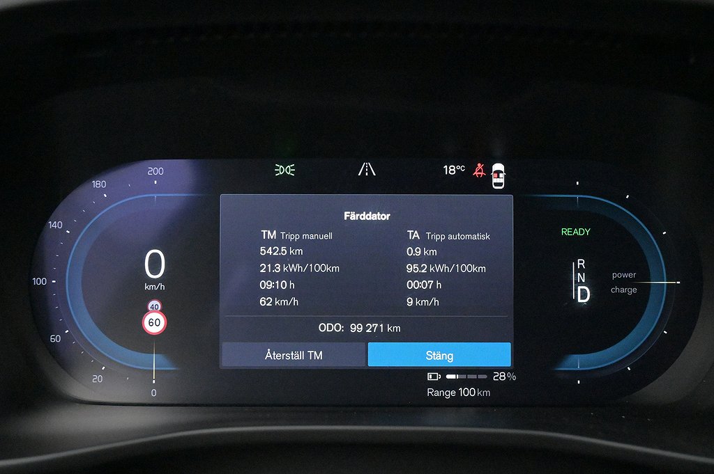 Volvo XC40 P6 Recharge Plus Drag Kamera Elstol Navi BLIS
