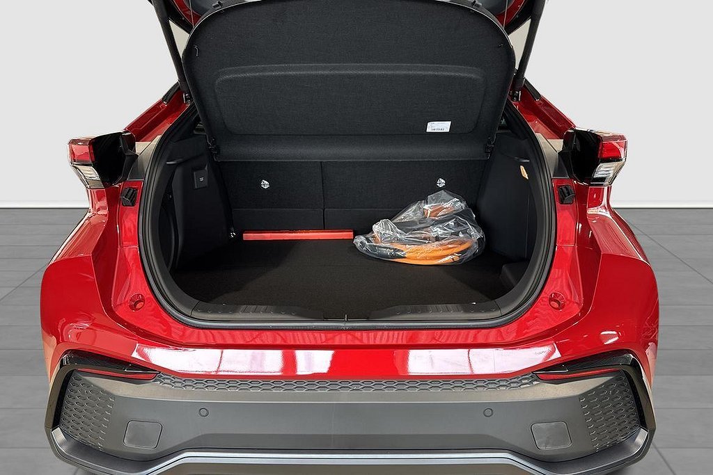 Toyota C-HR PHEV 2.0 FWD Laddhybrid FWD Executive